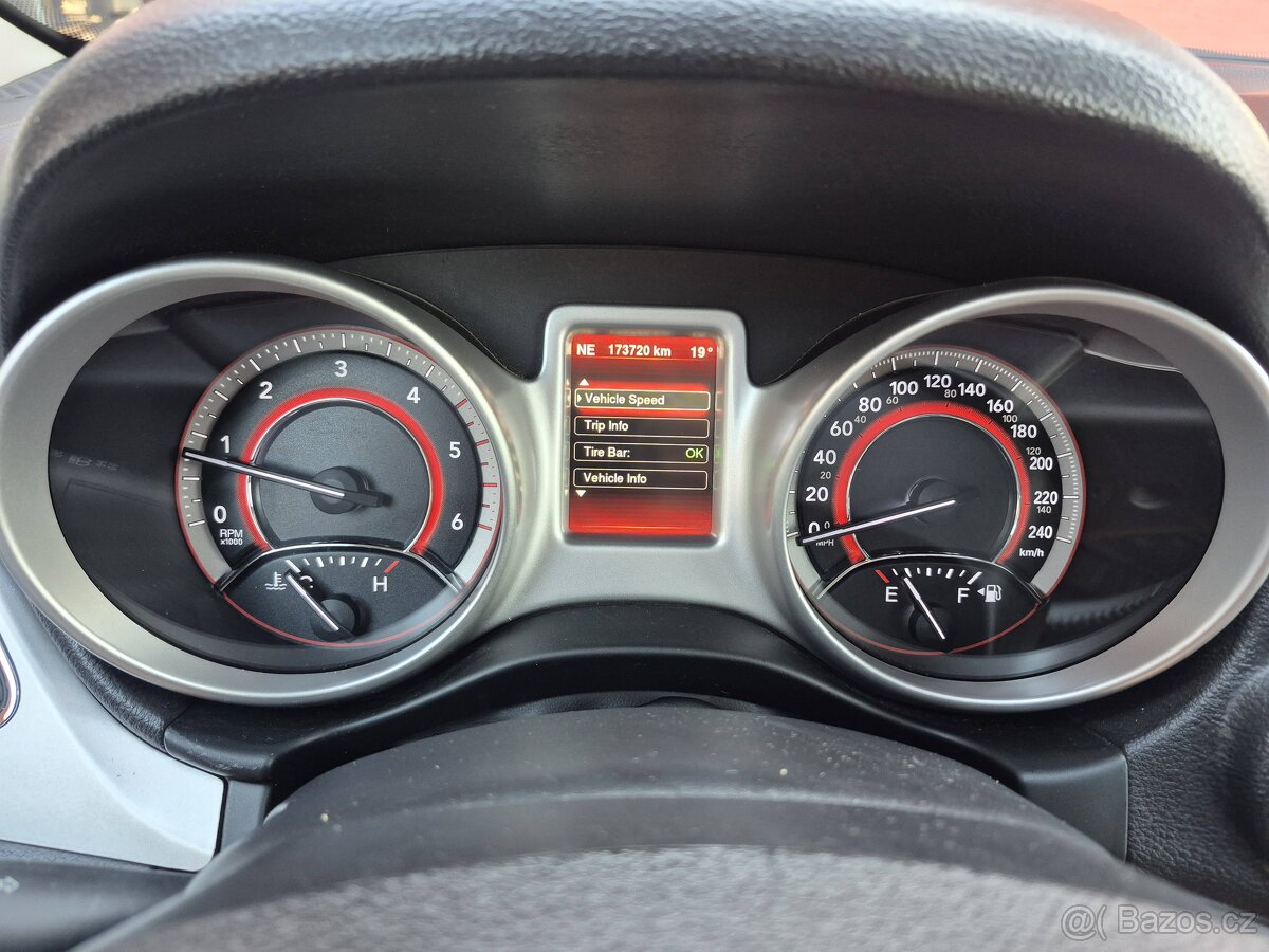 Fiat Freemont 2015 2.0 Multijet Urban 103kW - 14