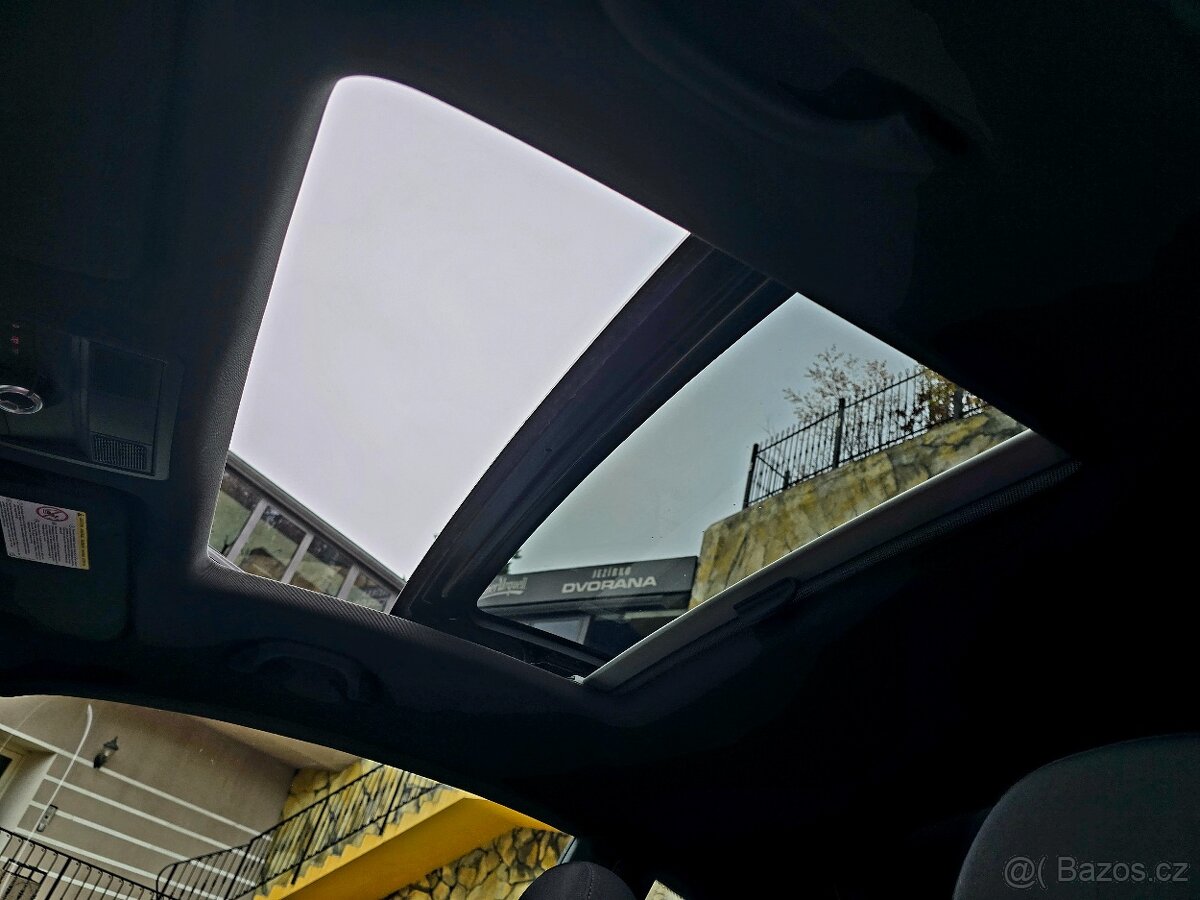 Volkswagen Beetle, 1.2 tsi, 77kW, LED, PANORAMA - 14