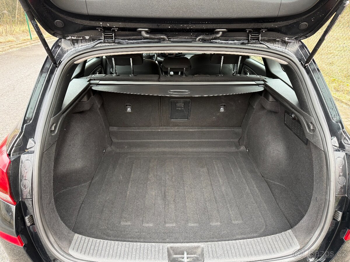 Hyundai I30 1.4 T-GDi 103 kW - 14