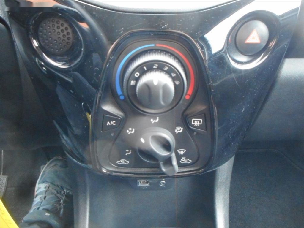 Citroën C1,1,0 VTi - 14