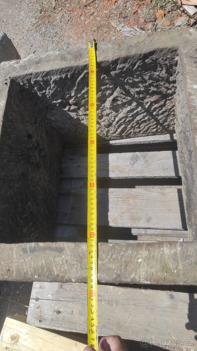 Starý kamenný komín, pískovcový komín - 14