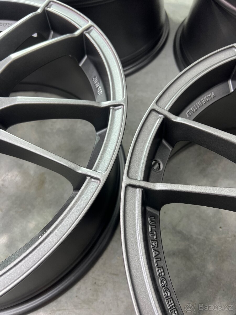 Oz racing ultraleggera r18 TOP - 14