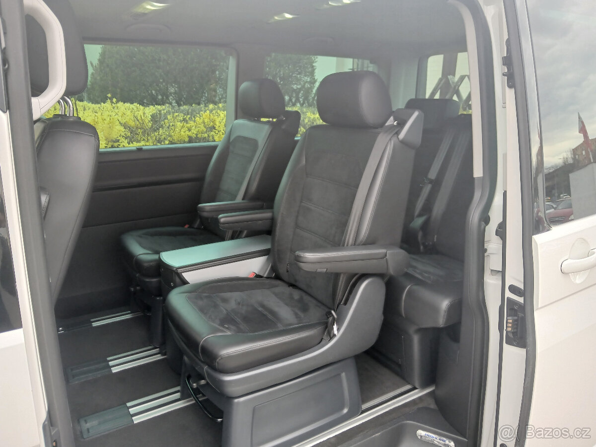 Volkswagen Multivan 2.0 TDi Higline 7 míst - 14
