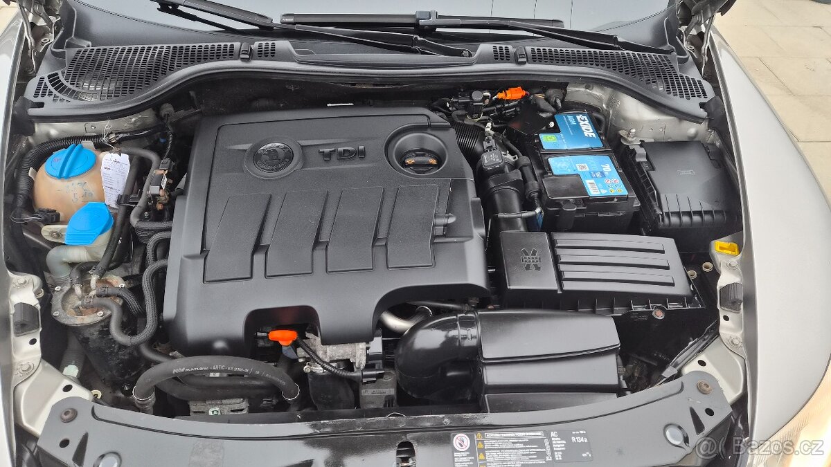 Octavia II 1,6 TDi Pěkná - pravidelný servis DPH - 14
