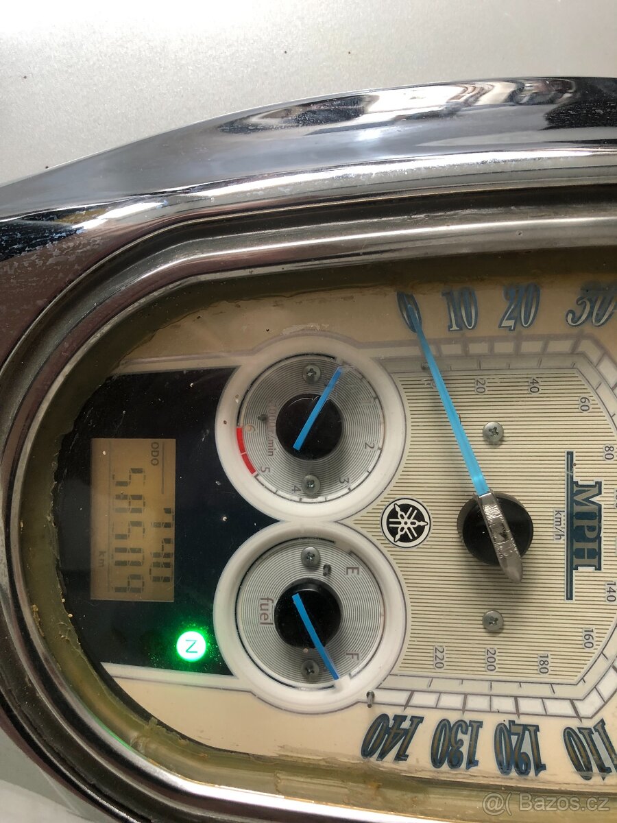 Yamaha XV 1900 Midnight Star - 14