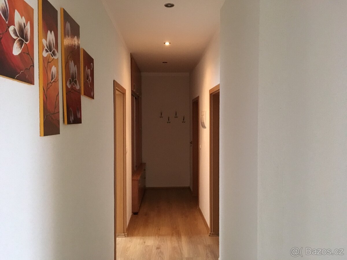 Pronájem 3+kk s parkovacím stáním a předzahrádkou, 90 m2 - 14