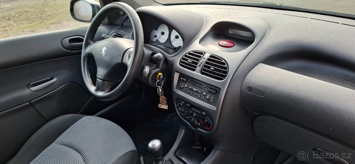 Peugeot 206 1.4HDi / ČR1 / KLIMA / NOVÁ STK 3/2028 - 14
