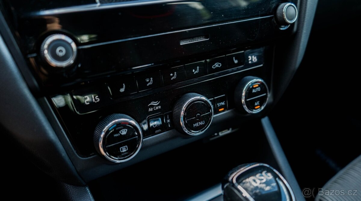 Škoda Octavia Combi 1.6 TDI Style DSG - 14