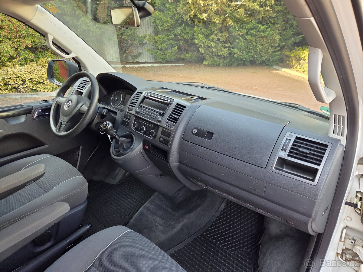 VW Mulitvan T5 2.0 TDI 103kW,Webasto,1.Majitel,serviska,rozv - 14