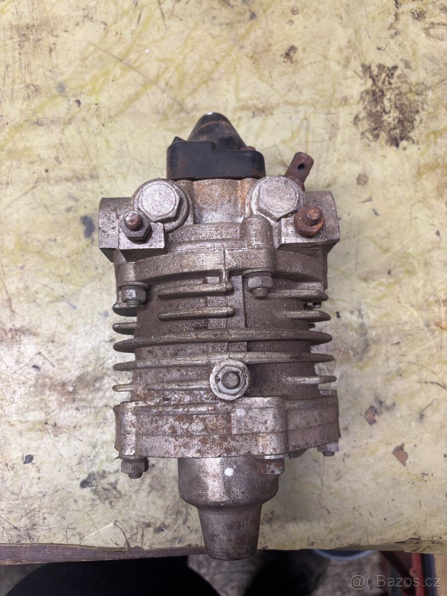 Regulátor tlaku Tatra - 14