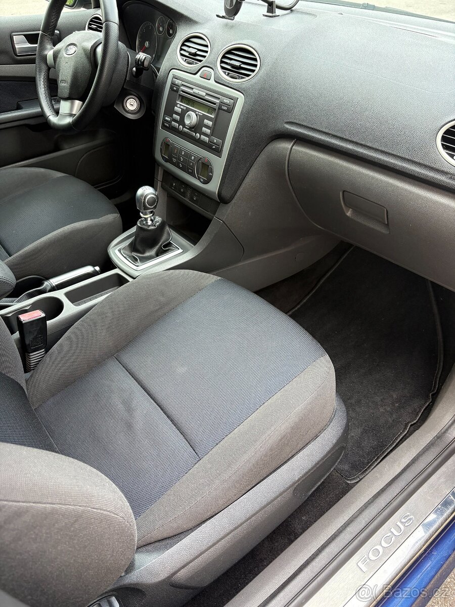 FORD FOCUS Combi - 14