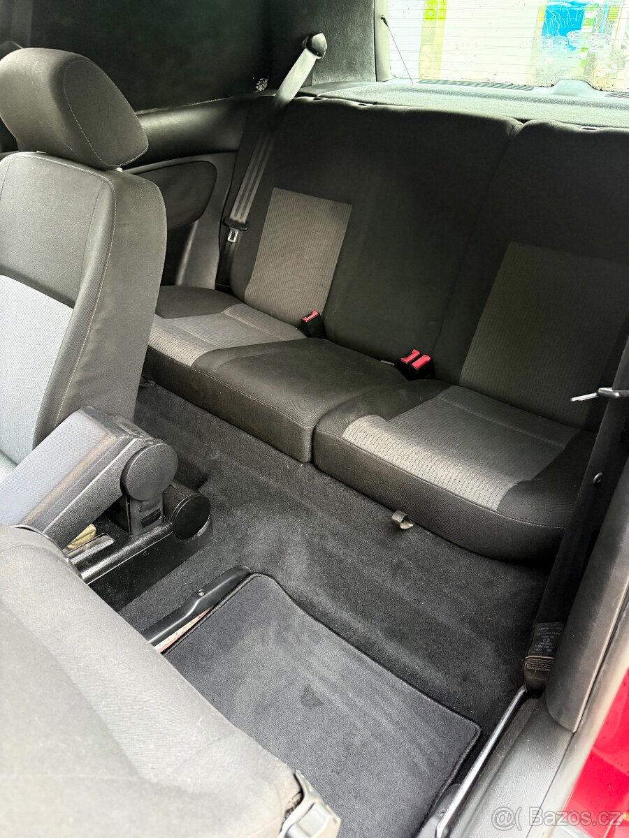 VW Golf 4 1.6 Pacific - 14