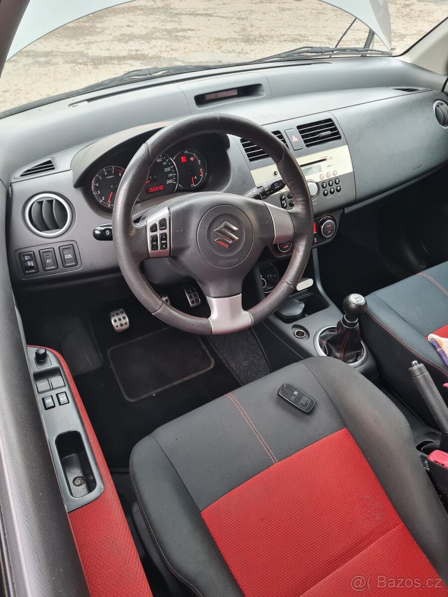 Suzuki Swift 1.6 sport 92kw 3 dver. - 14