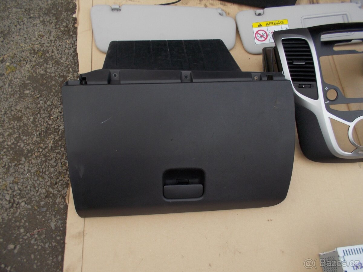 Díly 2. Hyundai ix20 2010-2015 - 14