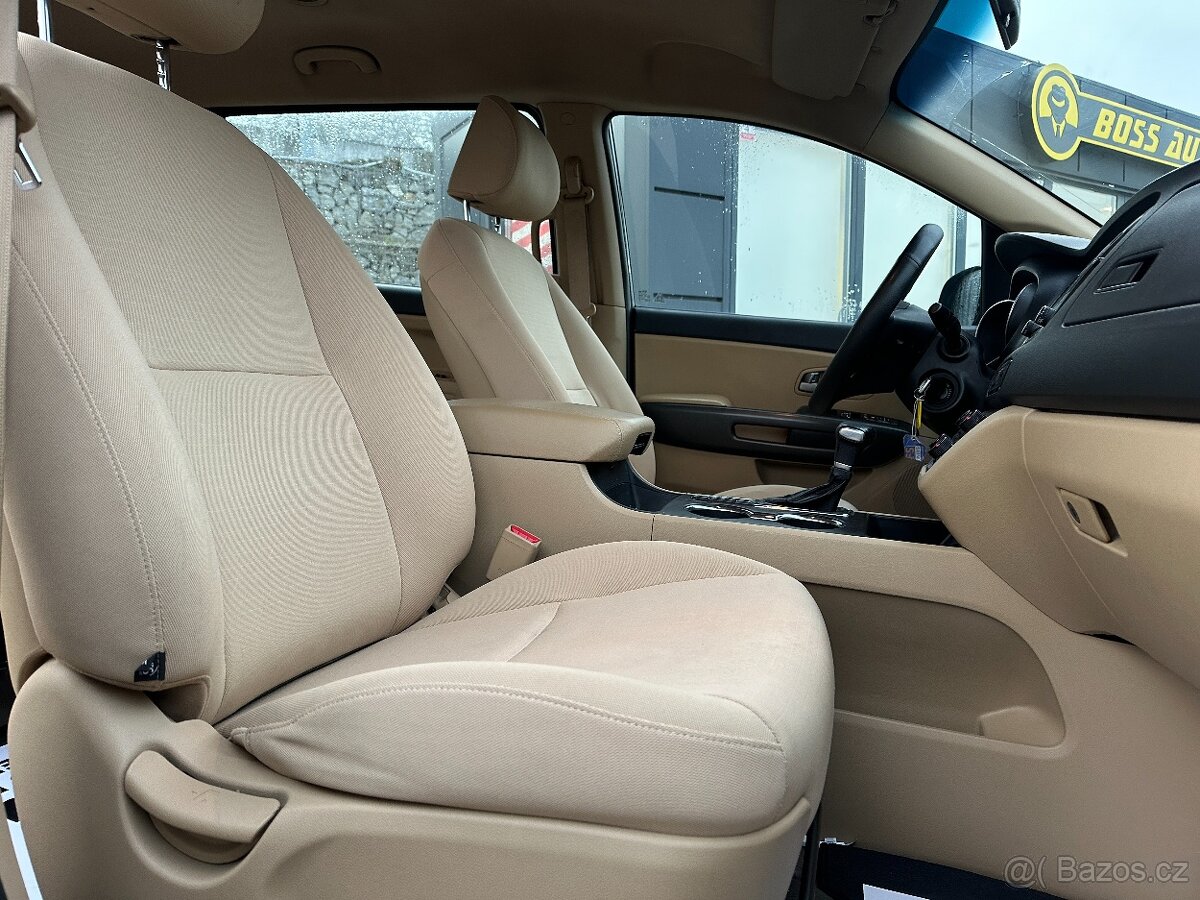 Kia Carnival 2019 - 14