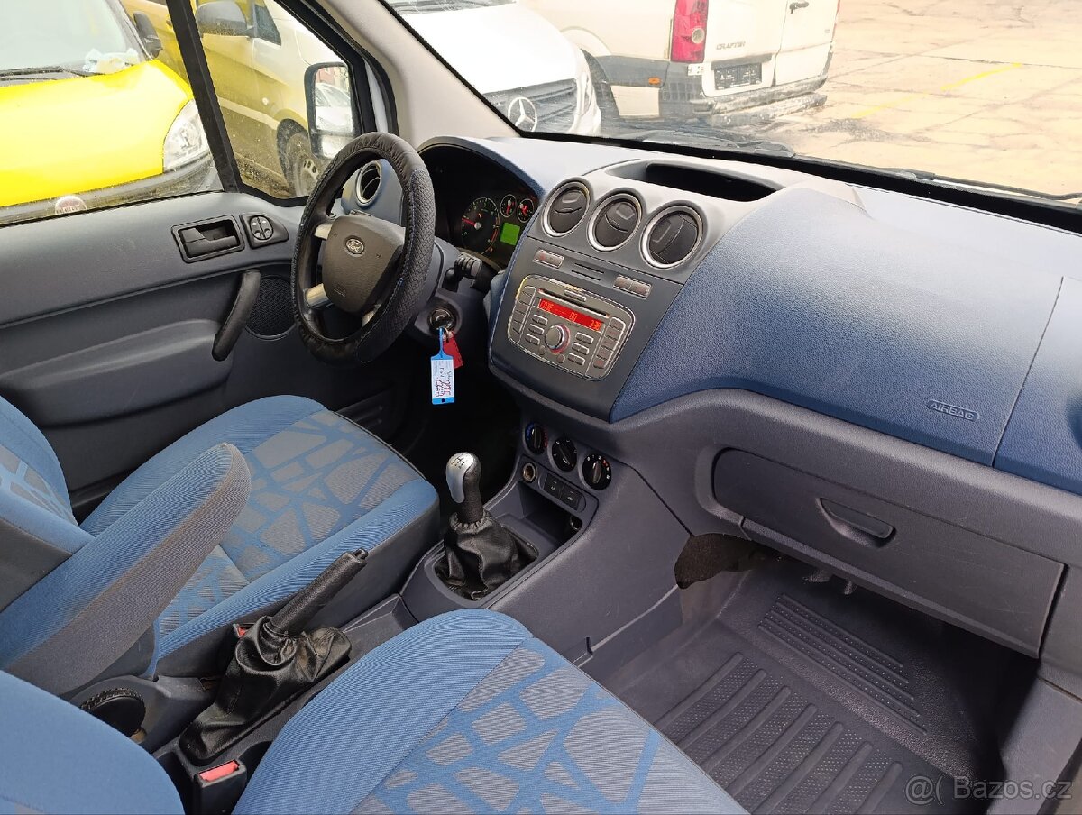 Ford Transit Connect - 14