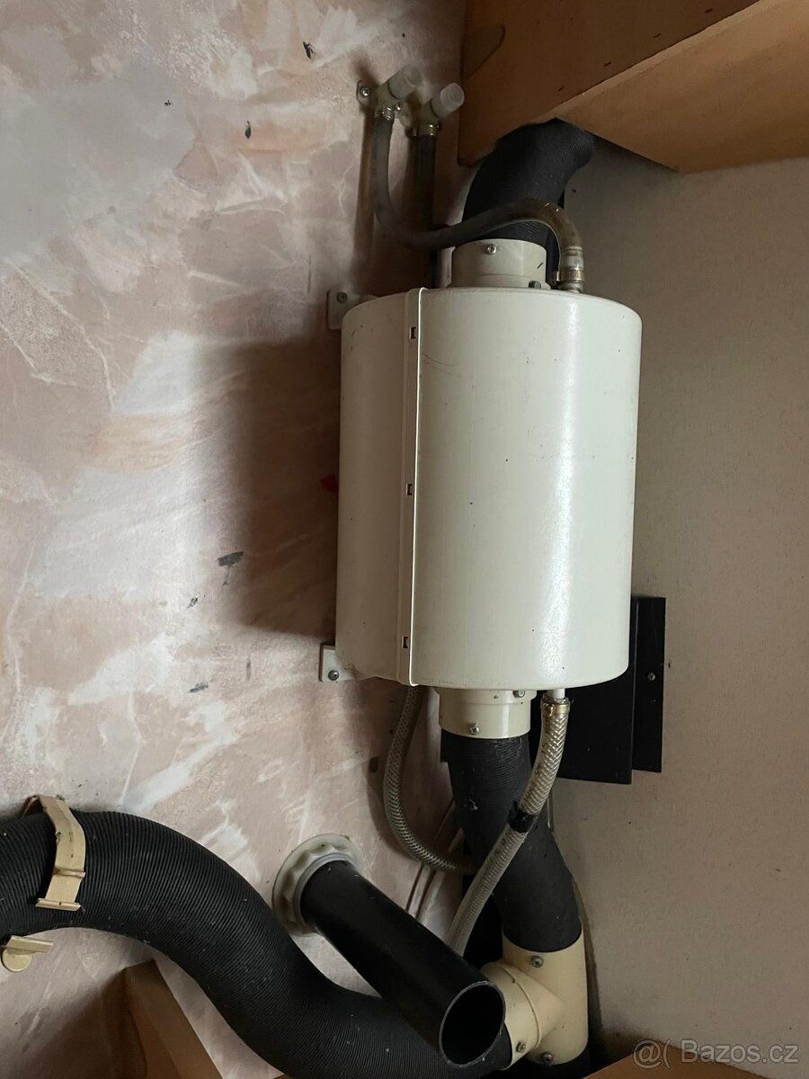 Hobby de luxe 440, 4 osoby, stan, bojler, sprcha, fr.postel - 14