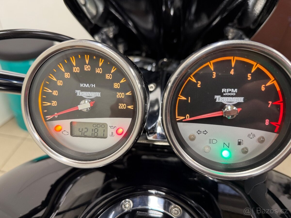 TRIUMPH ROCKET 3 CLASSIC,TOP - 14