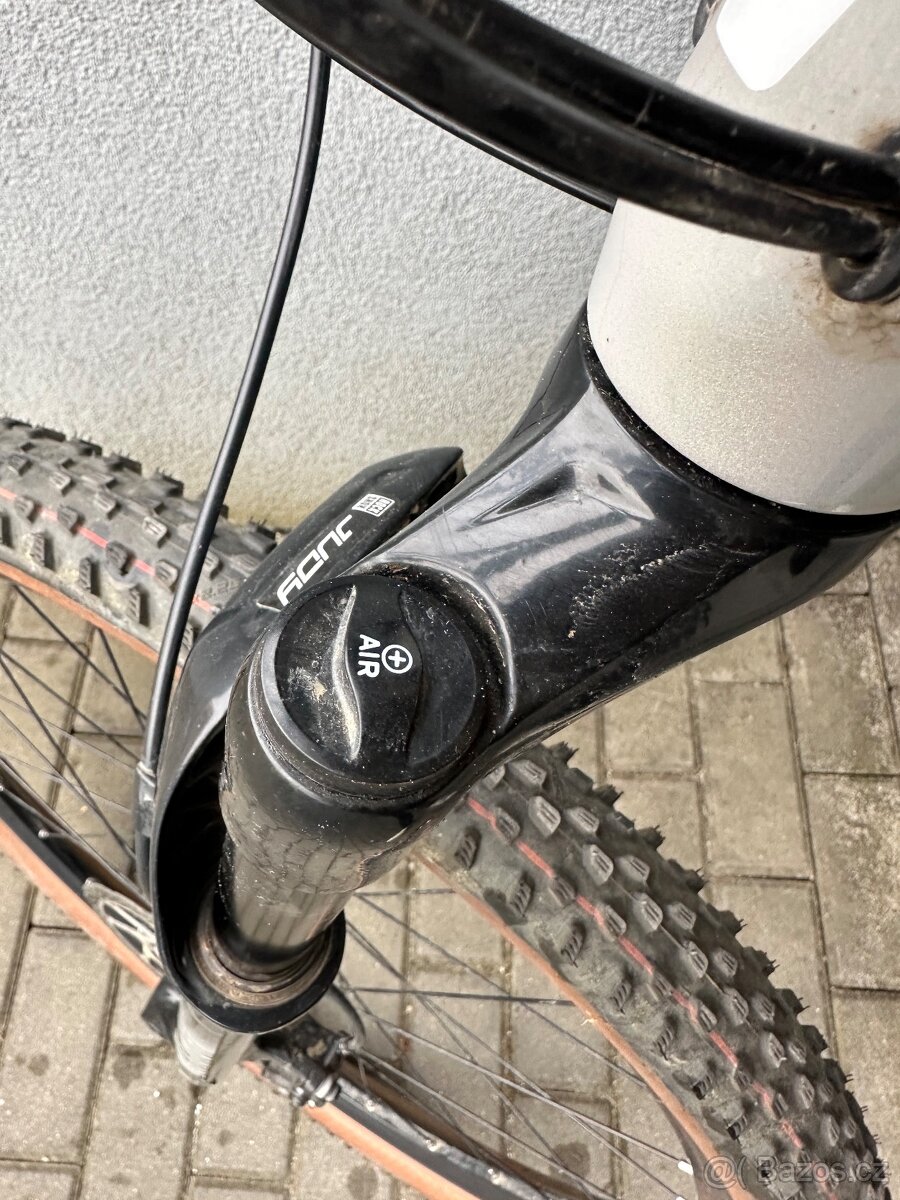 Cube reaction c:62 pro Carbon - 14