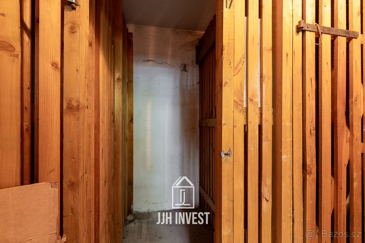 3+1 na Barrandově: světlý byt připravený na vaši rekonstrukc - 14