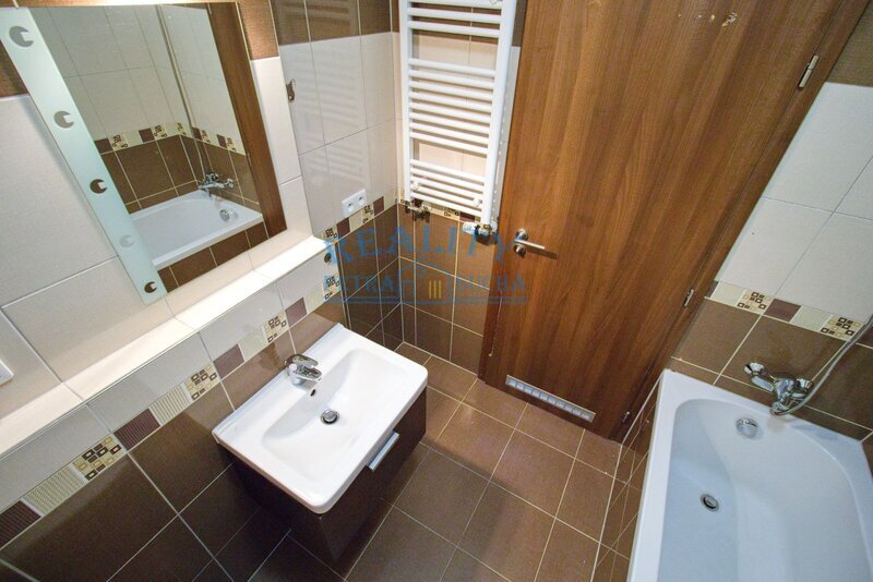 Prodej bytu 2+kk, 40,3m2, Farkašova ul., Praha - Kyje - 14