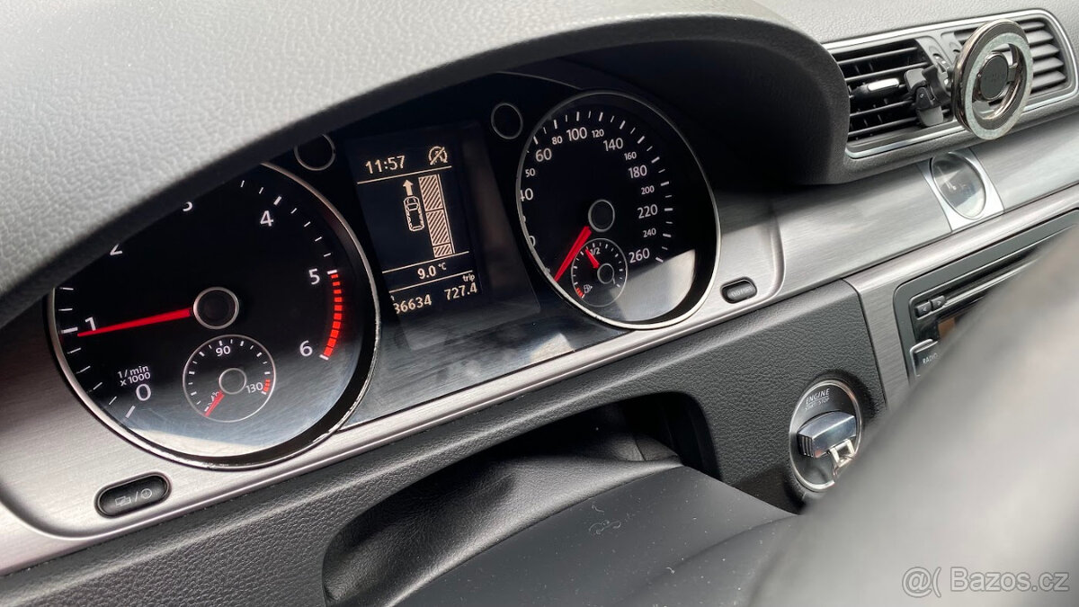 VW Passat B7 variant 2.0 TDI automat - 14
