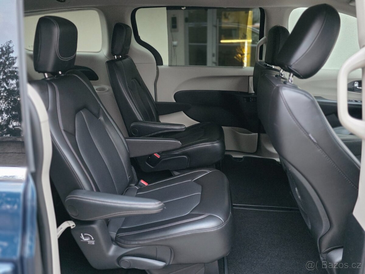 Chrysler Pacifica 3.6L V6 7 miest Radar DPH 2023 - 14
