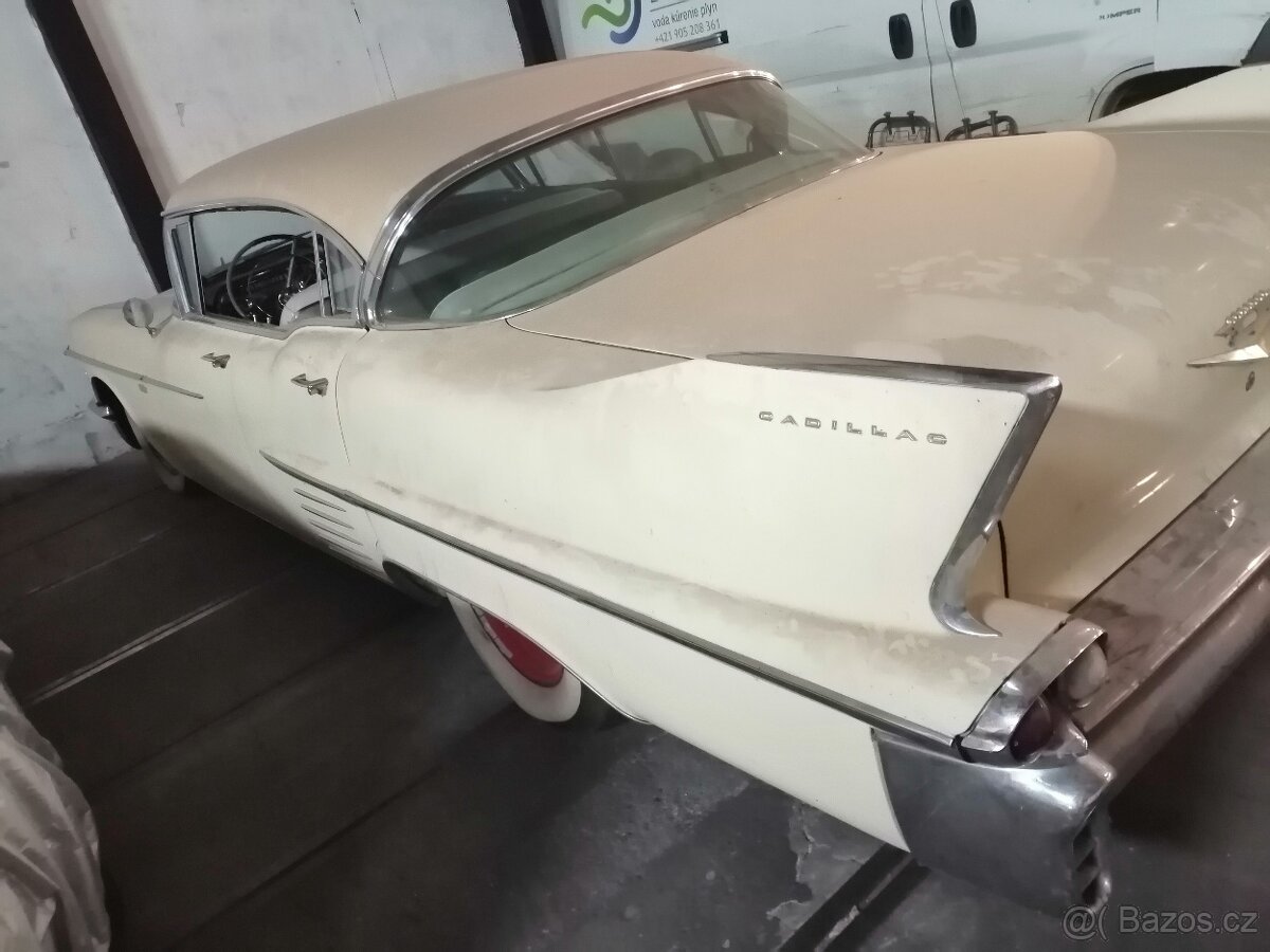 Cadillac de ville 1958 - 14