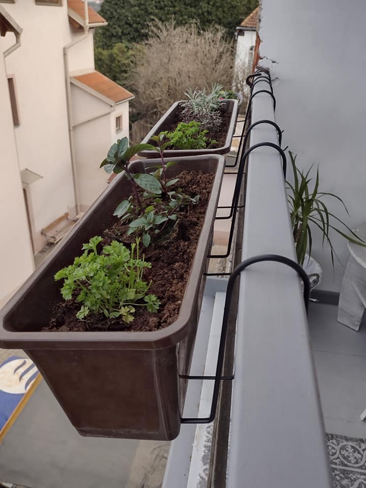 Truhluiky aj na zahradku - 14