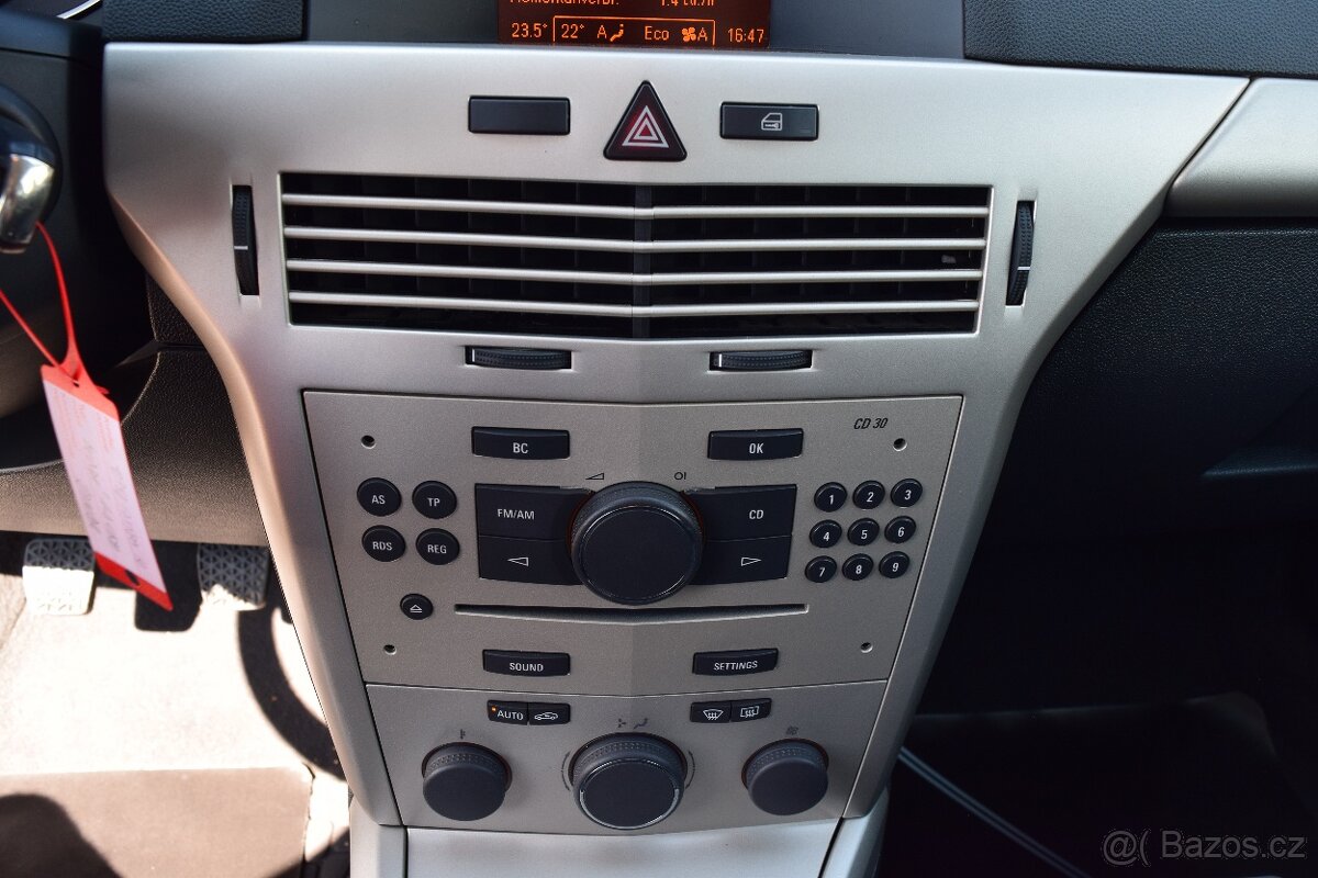 Opel Astra 1.9 CDTI 74KW KLIMA TEMPOMAT - 14