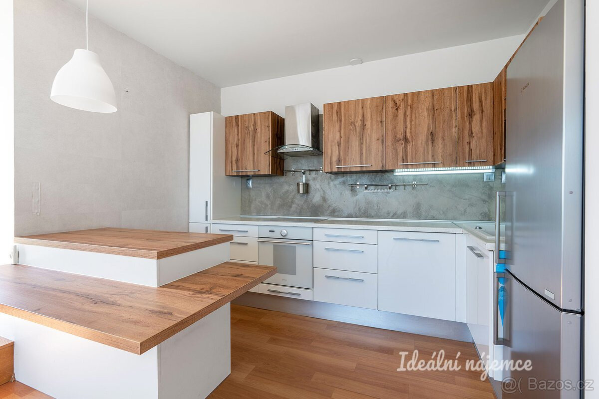 Pronájem bytu 2+kk - 14