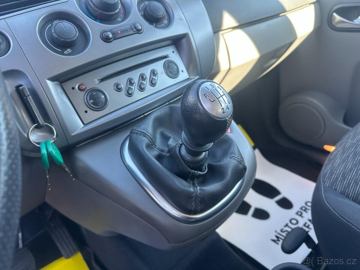 Renault Megane Scenic 2007 - 14