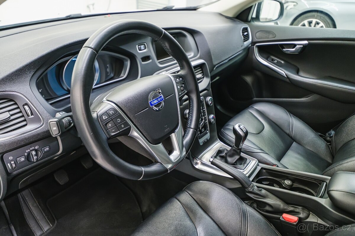 Volvo V40 2014, D2, el. kožená sedadla, bi-xenony,TFT, - 14