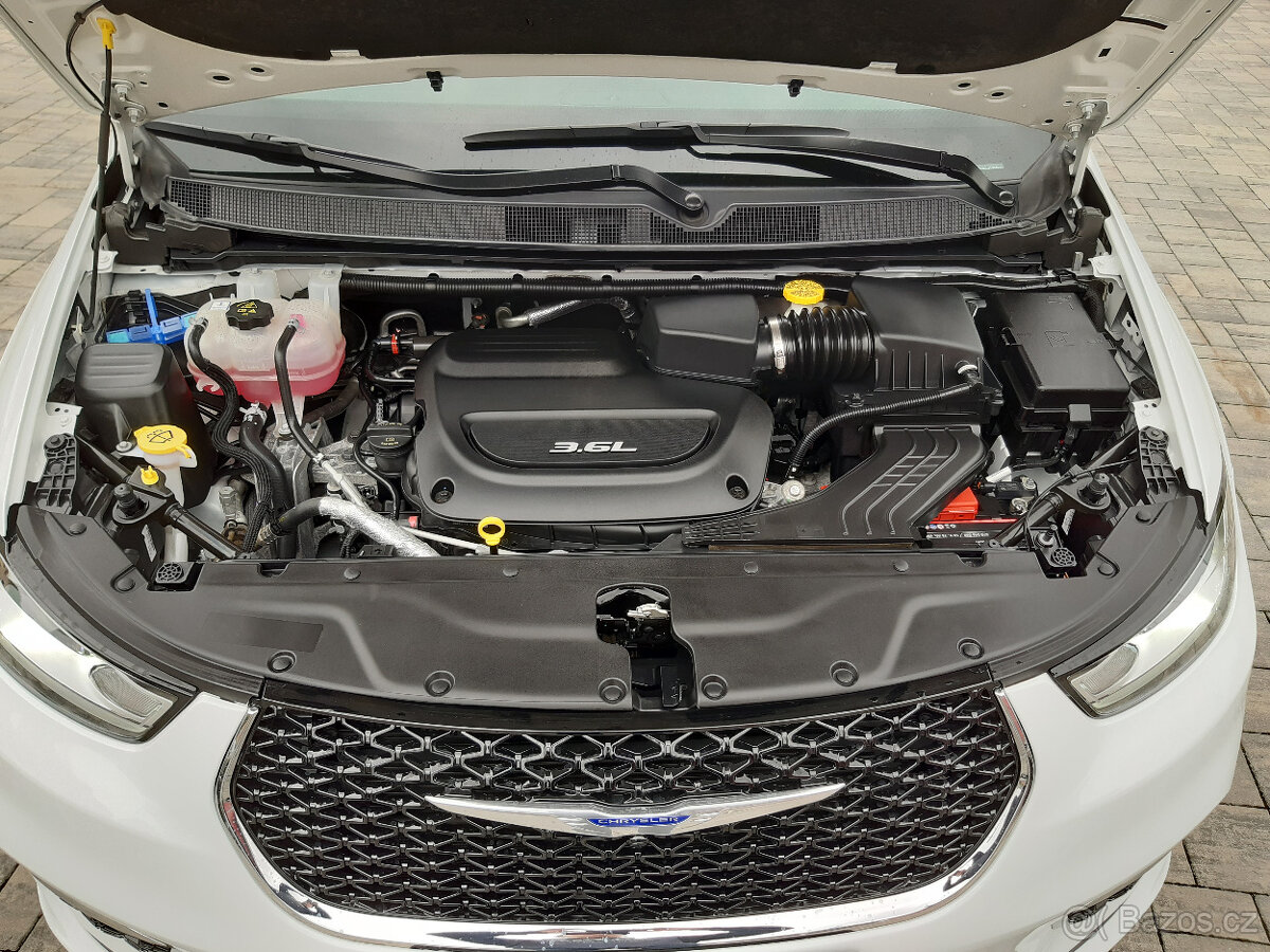 Chrysler Pacifica 3,6L,r.v.2022, kůže,7mít,TopStav,85.000 km - 14