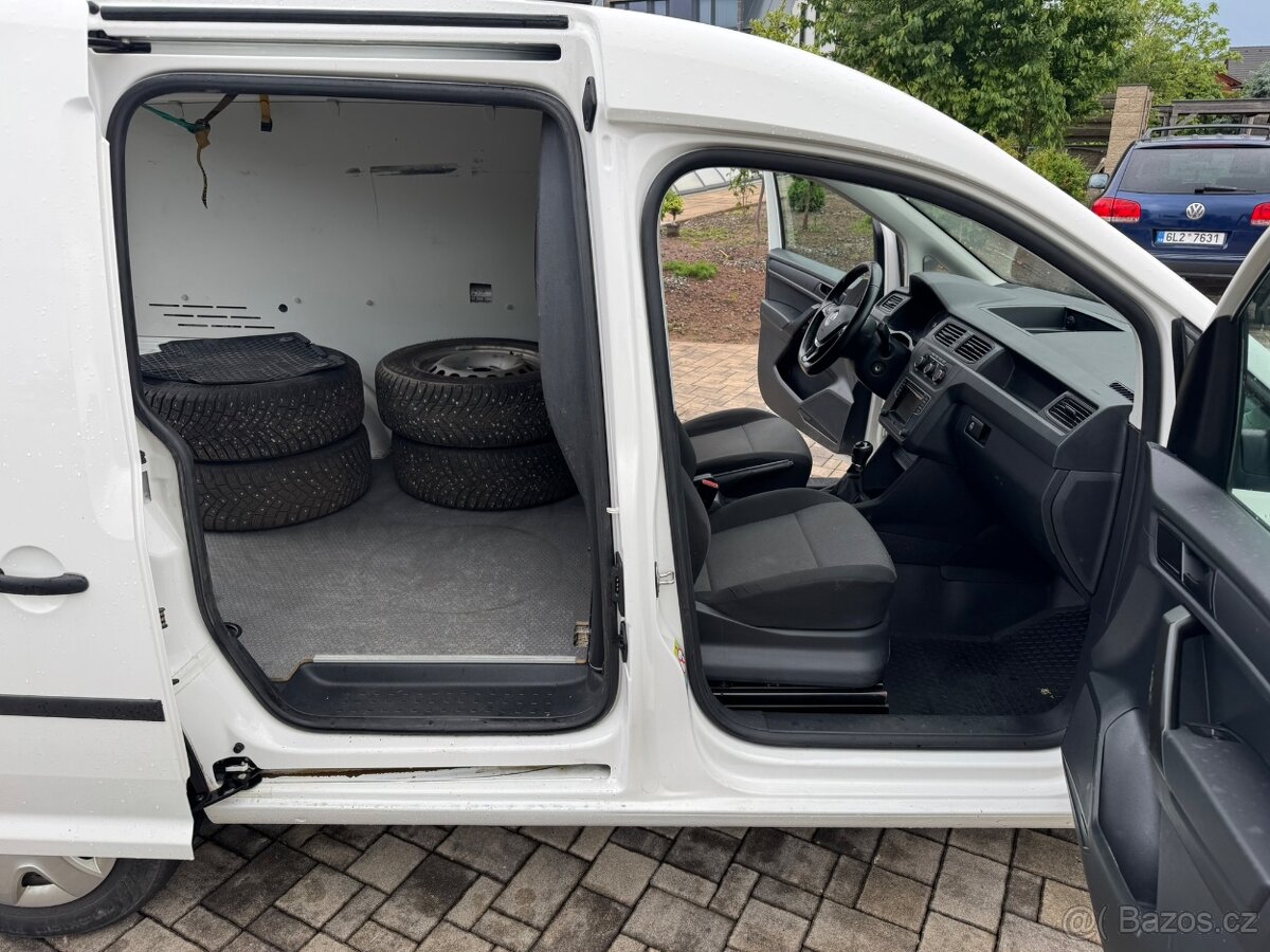 volkswagen Caddy 2,0 TDi 75kW Webasto klima - 14