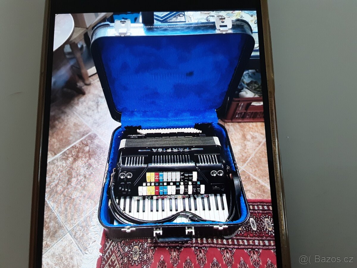 Akordeon FARFISA 120 - 14