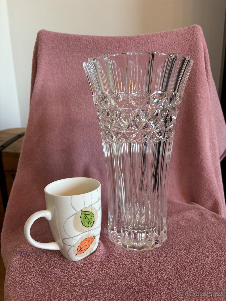 Sklenice, mísy - 14