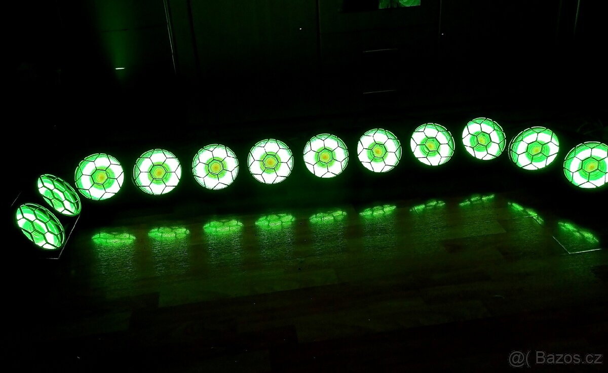 Novinka -Blinder 260 Wat RGBW - 14