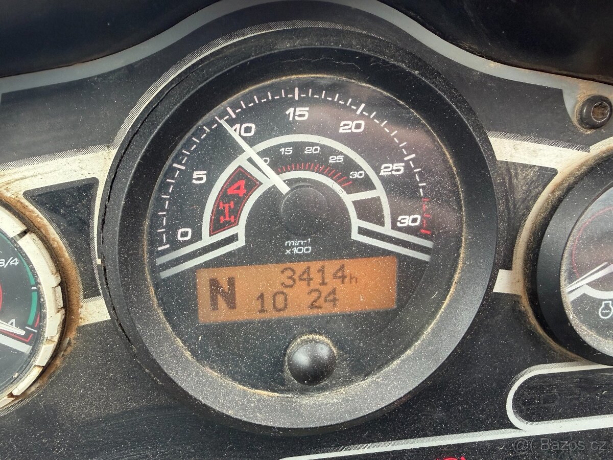 Teleskopický manipulátor Manitou MT 932 - 14