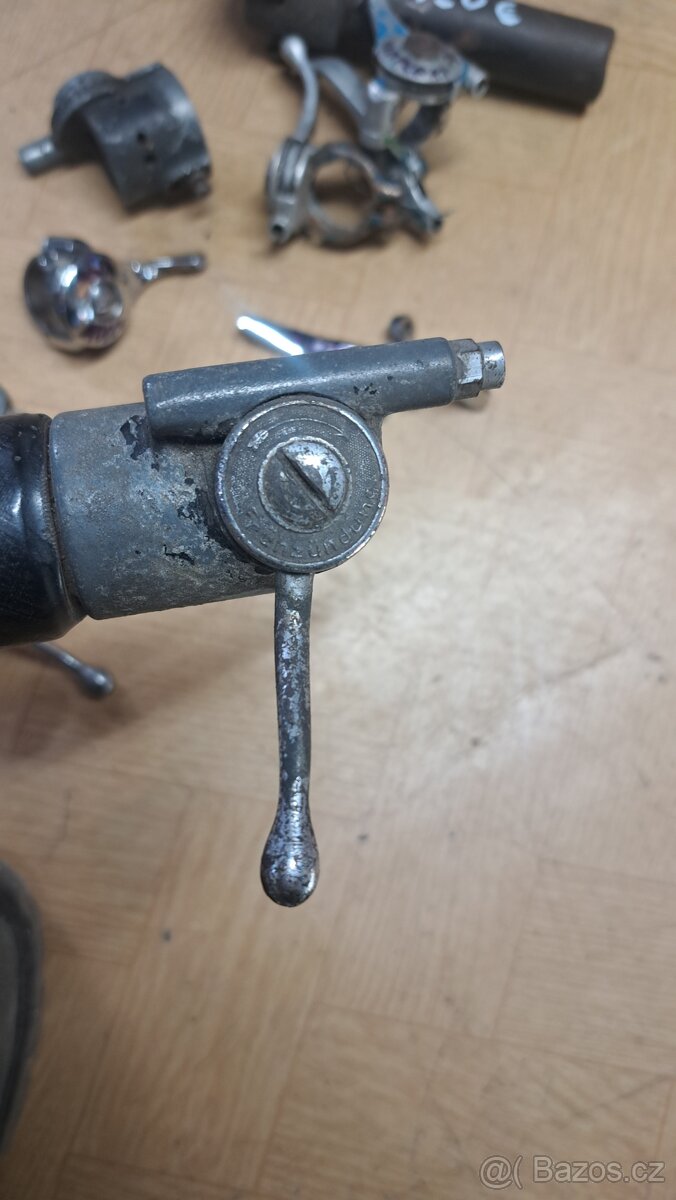 pačky,prepínač svetla, - 14