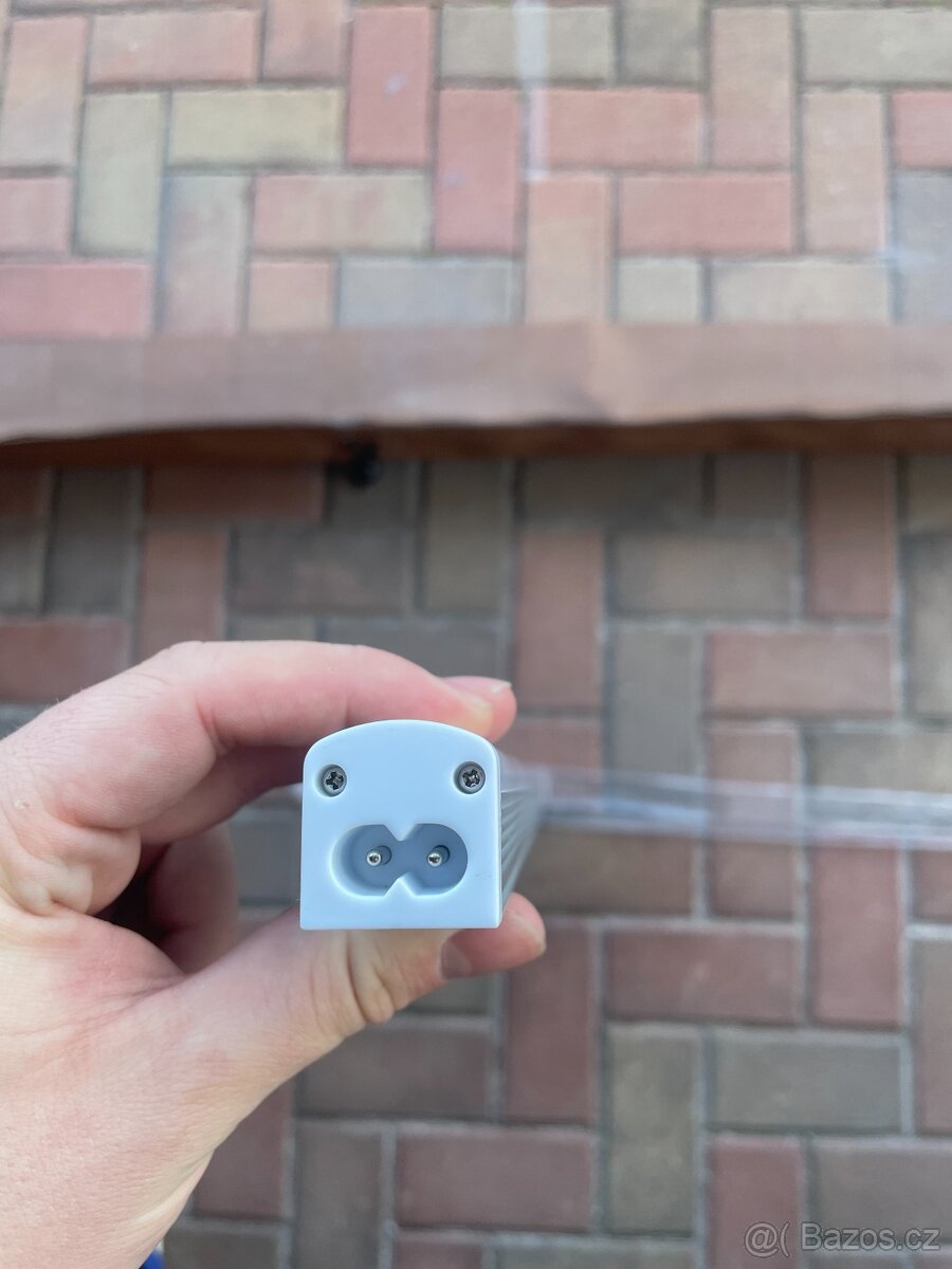 NOVÉ LED Svítidlo 900mm - 14