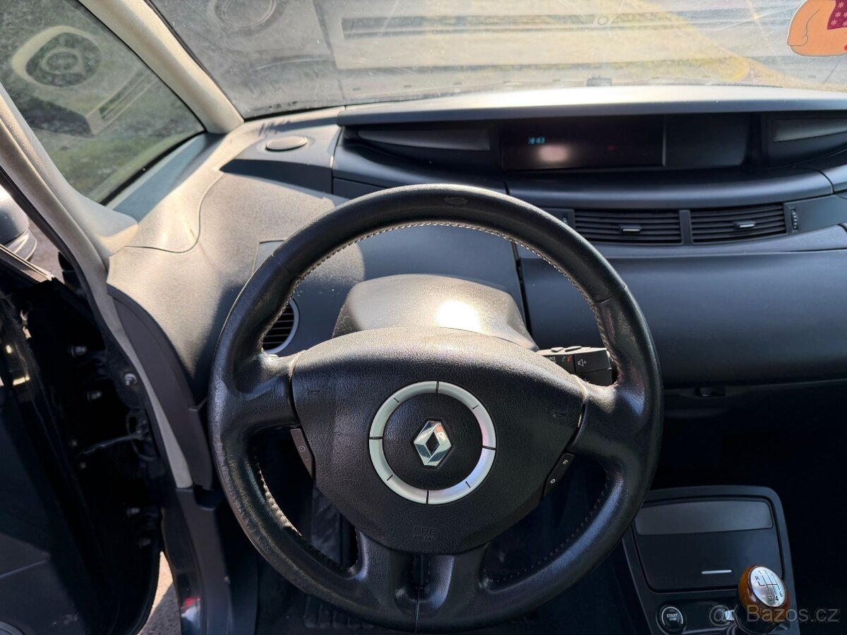 Renault Espace 2.0 DCI 7 Míst - 14
