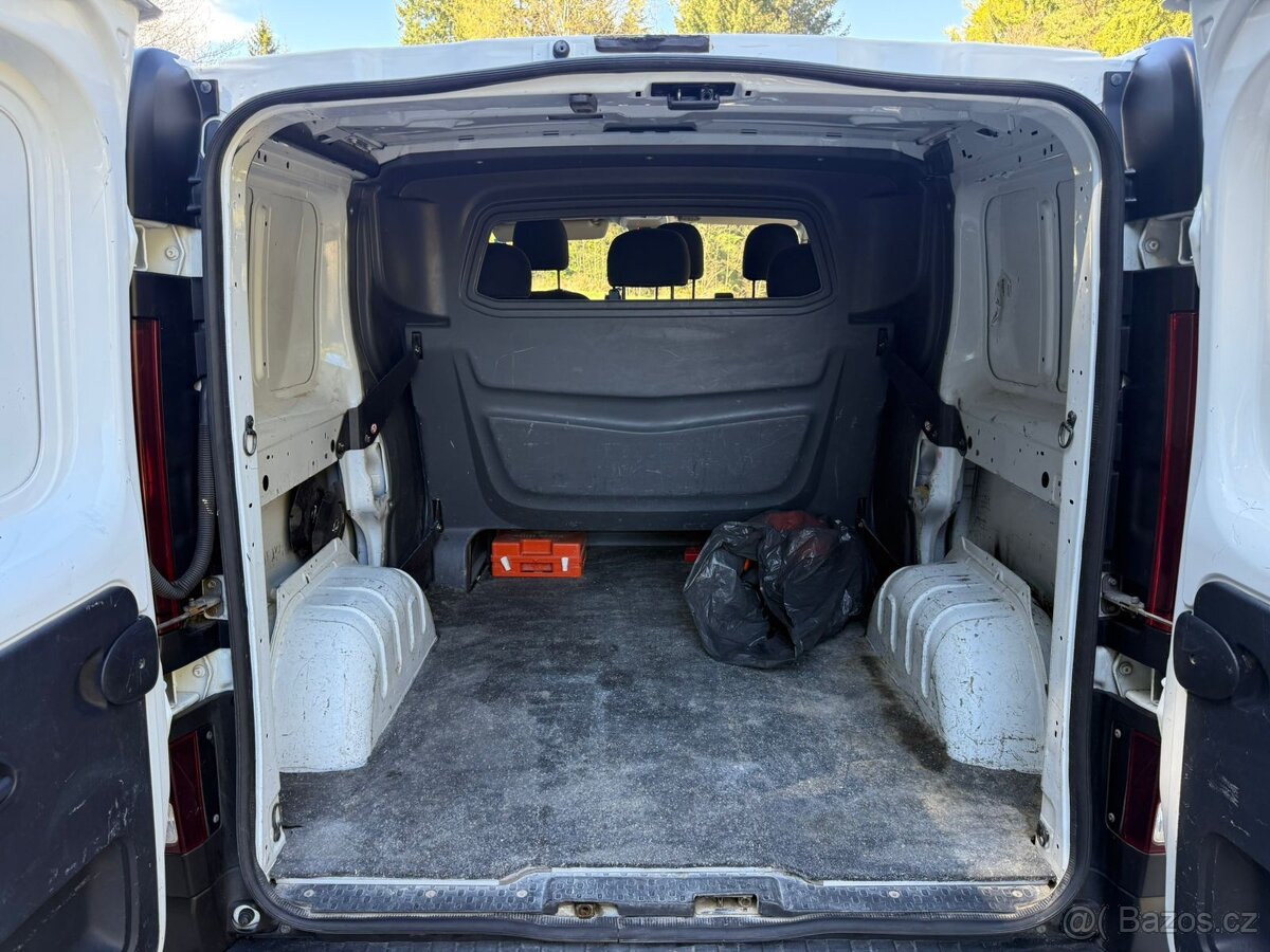 Opel Vivaro 6 mist - 14
