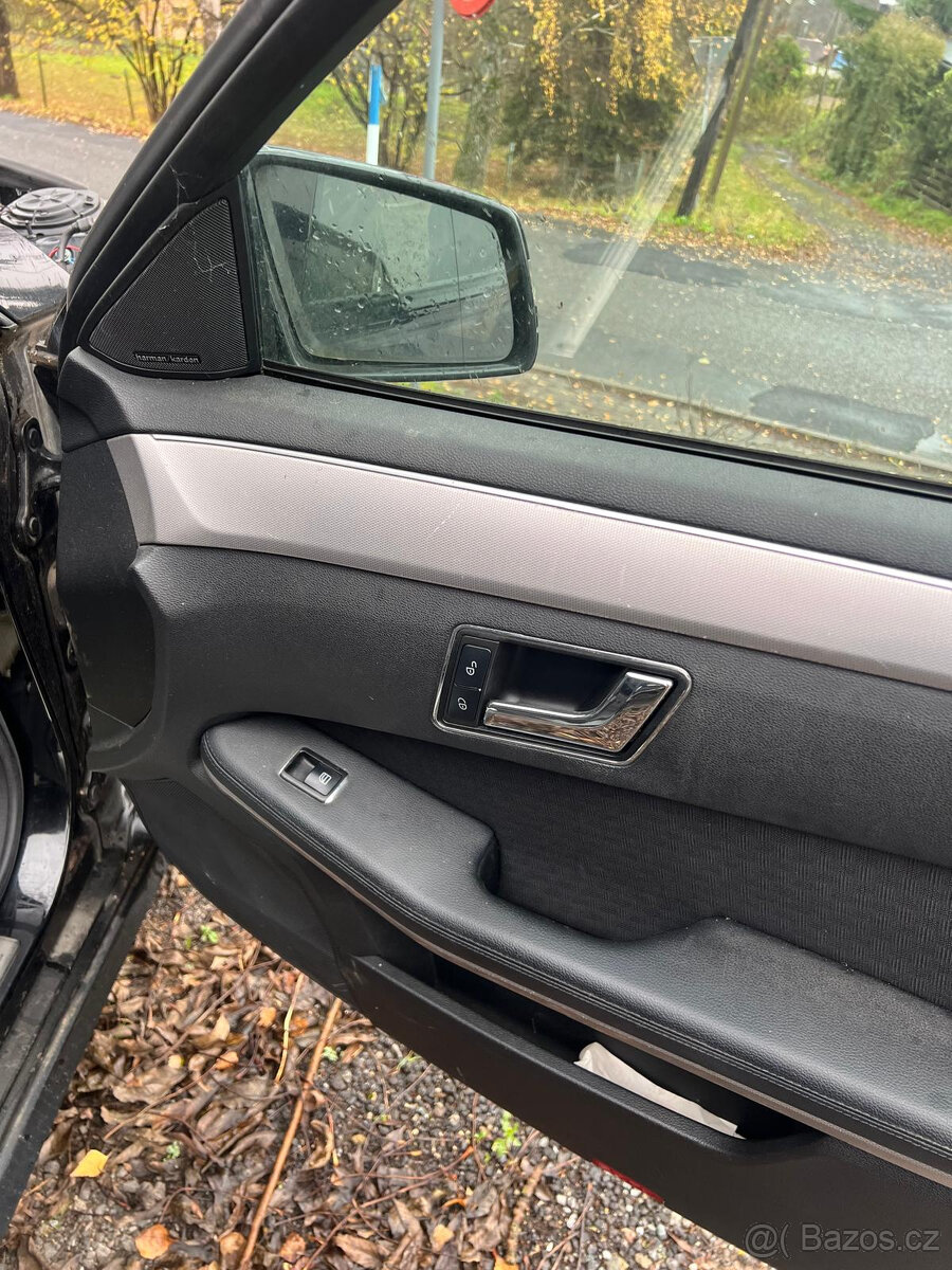 Mercedes-Benz w212 e220cdi na náhradní díly - 14