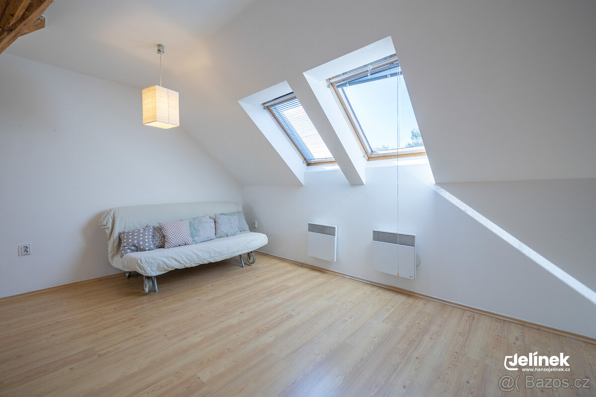 Mezonet o dispozici 4+1, Polička – ulice 1. máje 607 - 14