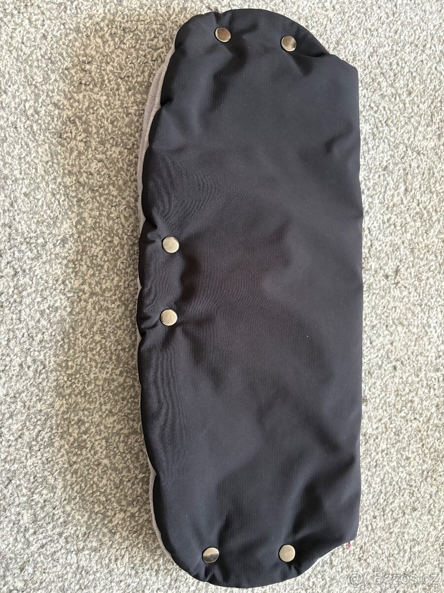 Kočárek Swing XL trojk. + kompletní sada vybavení - 14