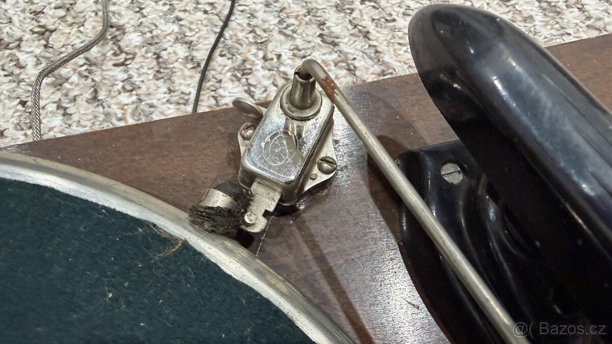 Gramofon - kabinet - 14