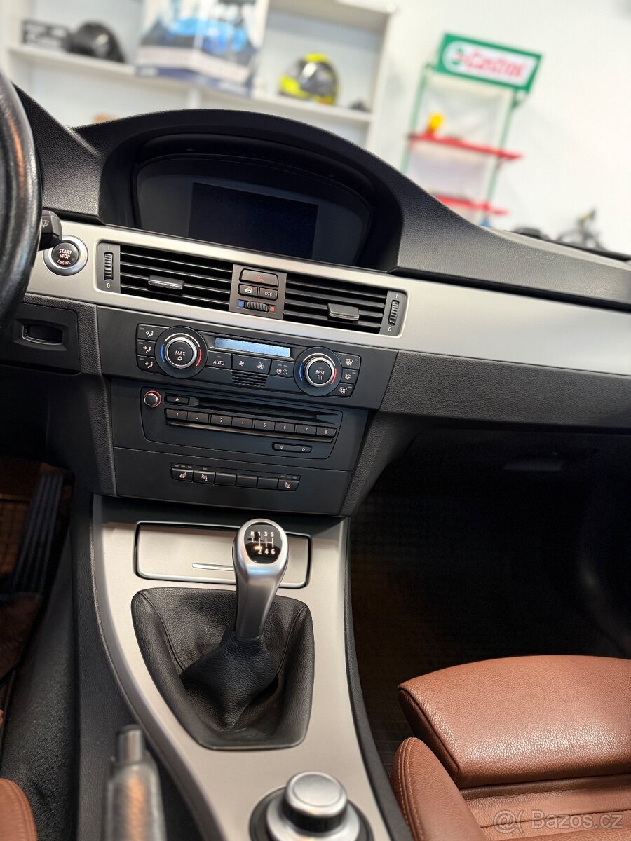 BMW e91 330i 200kw 197 000km - 14