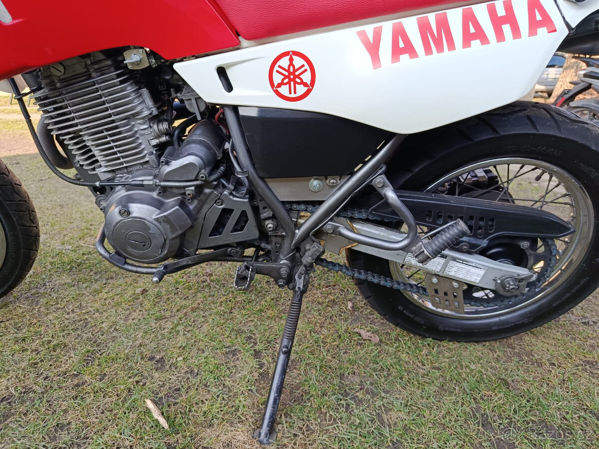 Yamaha XT600 - 14
