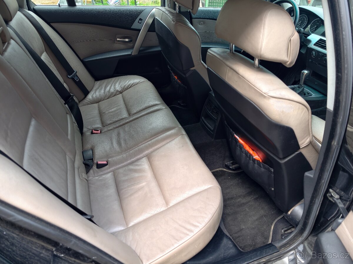Prodám BMW E61 530d 160kW manuál r.v. 2004 - 14